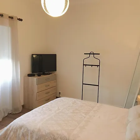 Casa Milheiro - Sunny Garden In Porto 펜션