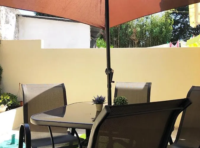 Casa Milheiro - Sunny Garden In Porto Aguim