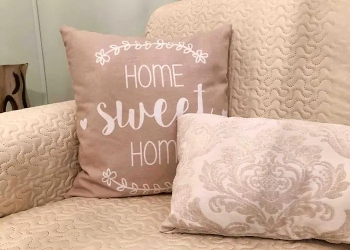 Casa Milheiro - Sunny Garden In Porto بيت للعطل